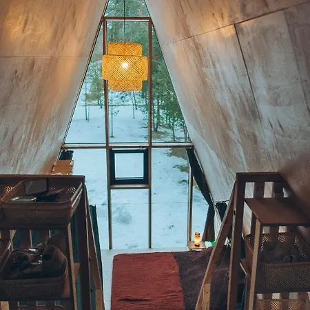 Trikampis Misko Namelis Druskininku Centre בקתה